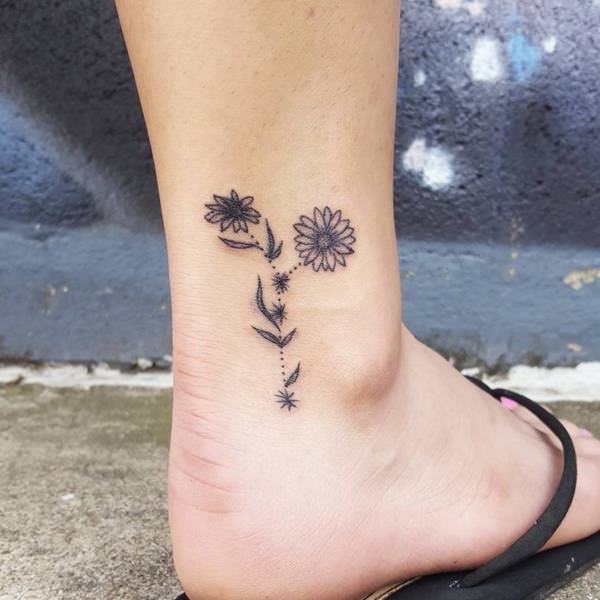 flower tattoo on ankle