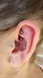 Rook Piercing: Pain, Price & Aftercare Tips (with 55 Examples) - Wild ...