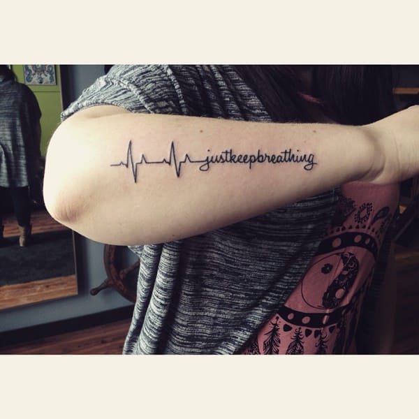 Heartbeat 💗✝️ #cross #heart #tattoo #tattoolover #foryou #fyp | TikTok