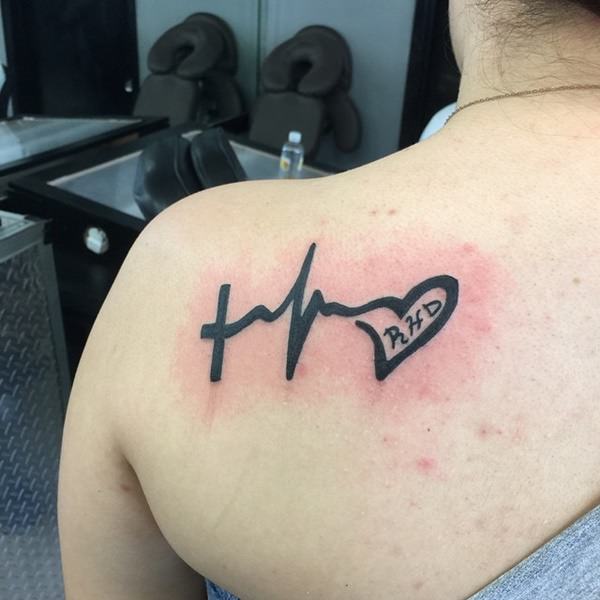 Aggregate 95 about hand heart beat tattoo latest  indaotaonec