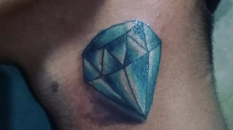 125 Diamond Tattoos – Diamonds Are Forever [2022 Designs]