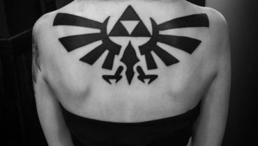 5 Things You Need to Know about Triforce Tattoos (with 75+ Designs)
