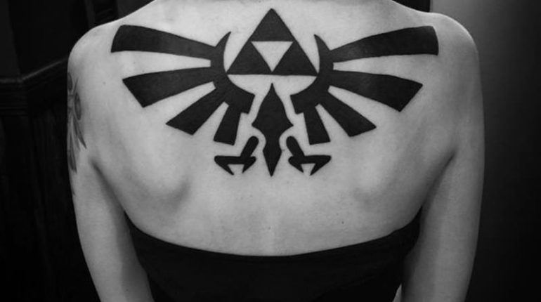 5 Things You Need to Know about Triforce Tattoos (with 75+ Designs)